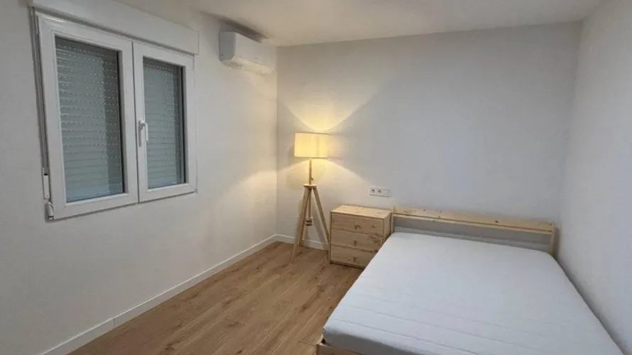 Apartamento de 3 dormitorios en Manises, Spain No. 2891 № 11