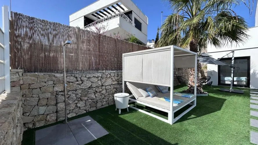Villa de 3 dormitorios en Finestrat, Spain No. 1169 № 14