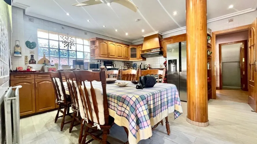 Villa de 4 dormitorios en Torrevieja, Spain No. 234 № 23