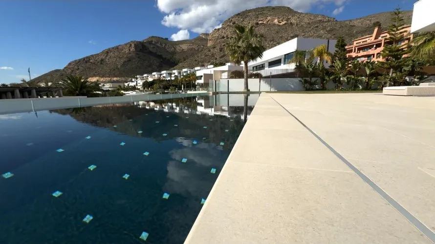 Villa de 691m² en Finestrat, Spain No. 744 № 1