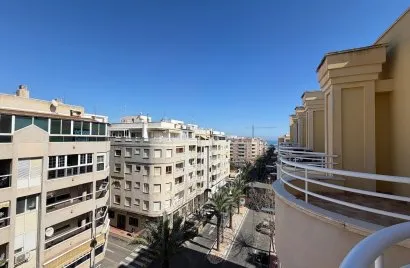 Ático de 2 dormitorios en Torrevieja, Spain No. 2700