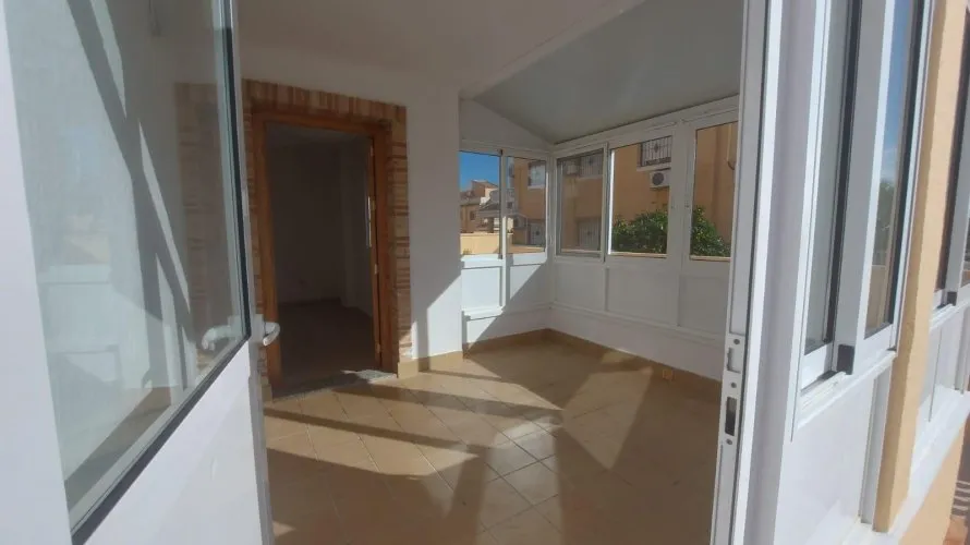 Сasa de 3 dormitorios en Rojales, Spain No. 1028 № 3