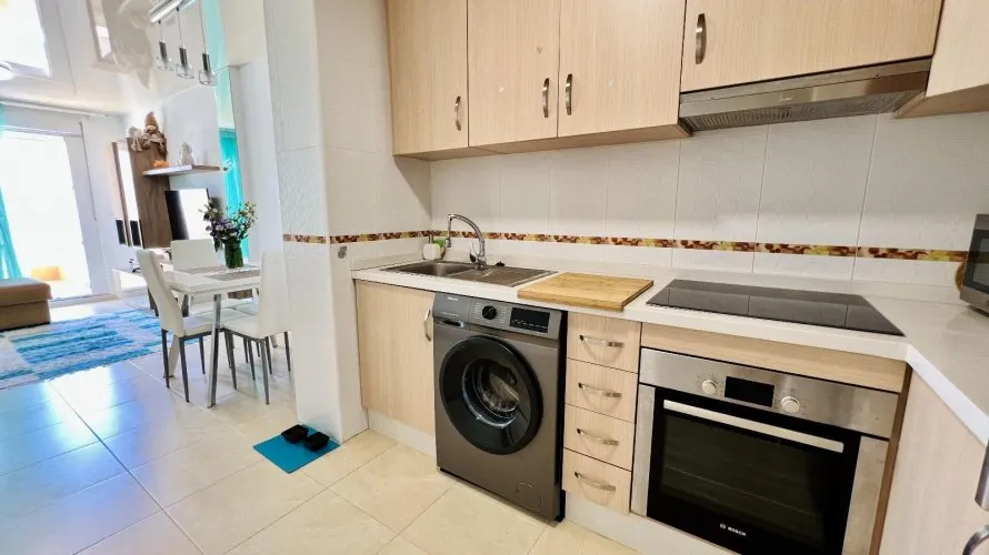 Apartamento de 1 dormitorio en Torrevieja, Spain No. 1322 № 6