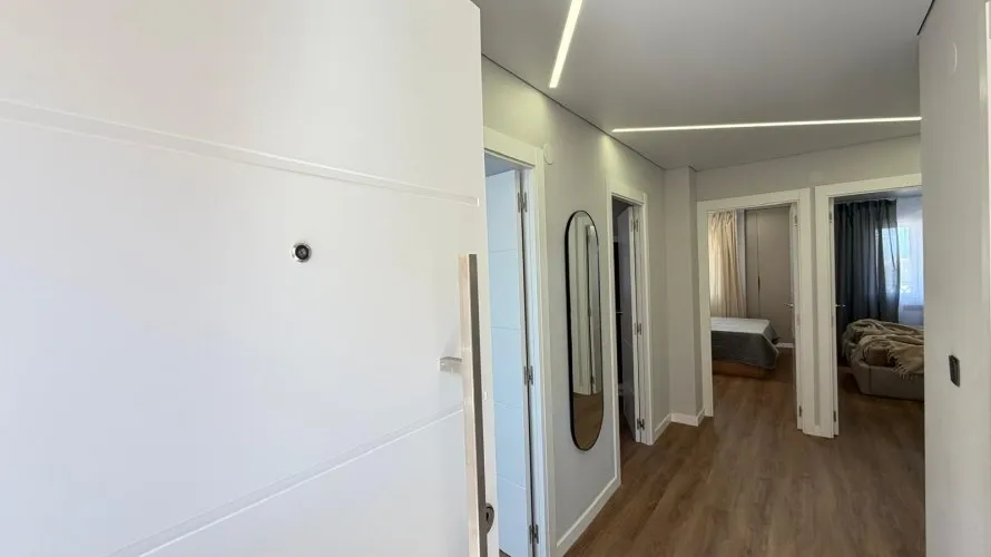 Apartamento de 3 dormitorios en Torrevieja, Spain No. 1134 № 1