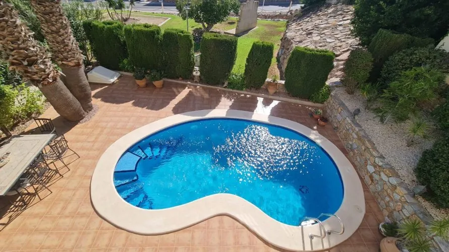 Villa de 124m² en Alicante, Spain No. 1023 № 12