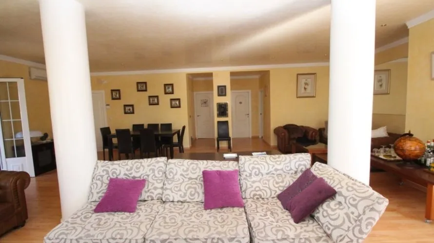 Villa de 5 dormitorios en Cabo Roig, Spain No. 583 № 9