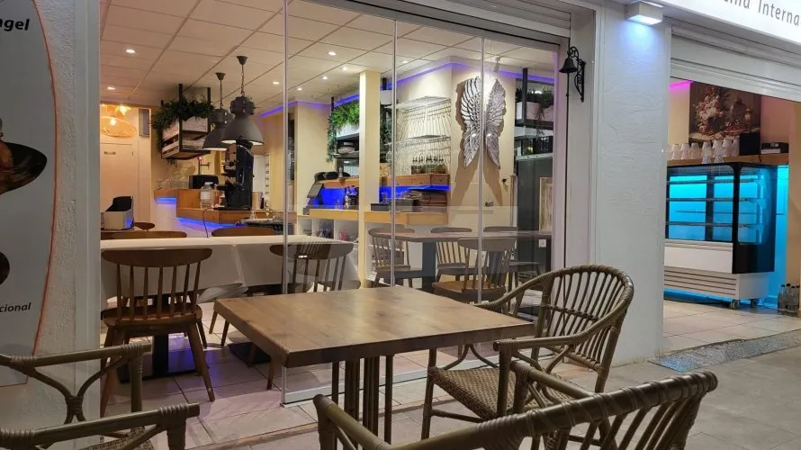 Propiedad comercial de 85m² en Calpe, Spain No. 853 № 2