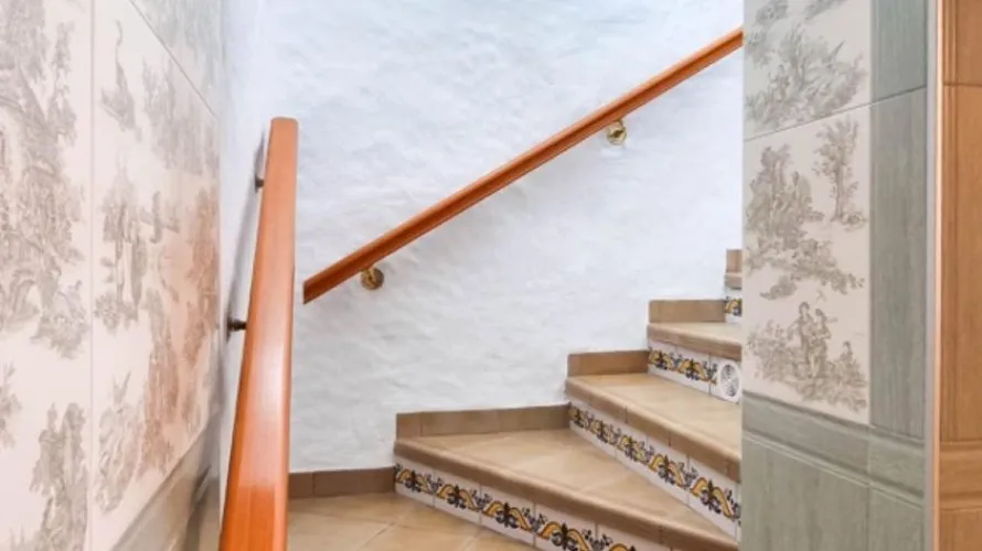 Villa de 6 dormitorios en Moraira, Spain No. 520 № 1
