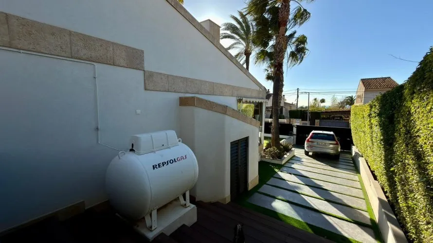 Villa de 6 dormitorios en Benidorm, Spain No. 253 № 19