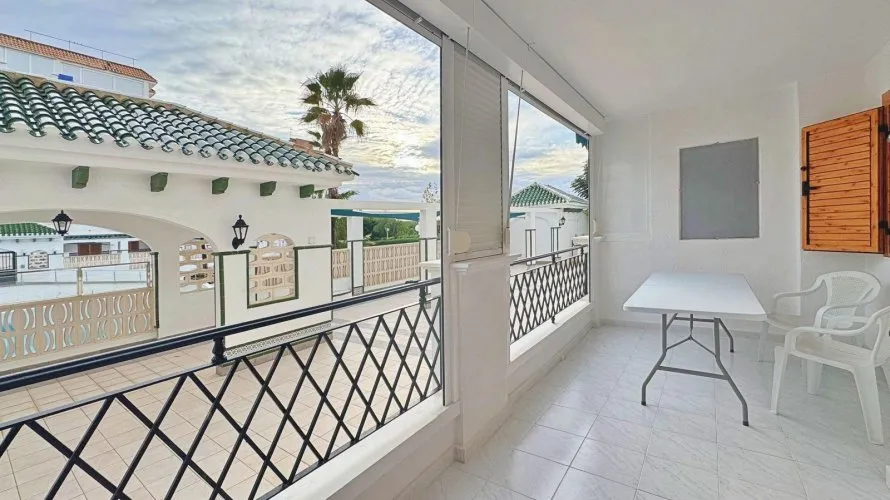 Apartamento de 1 dormitorio en Torrevieja, Spain No. 1077 № 24