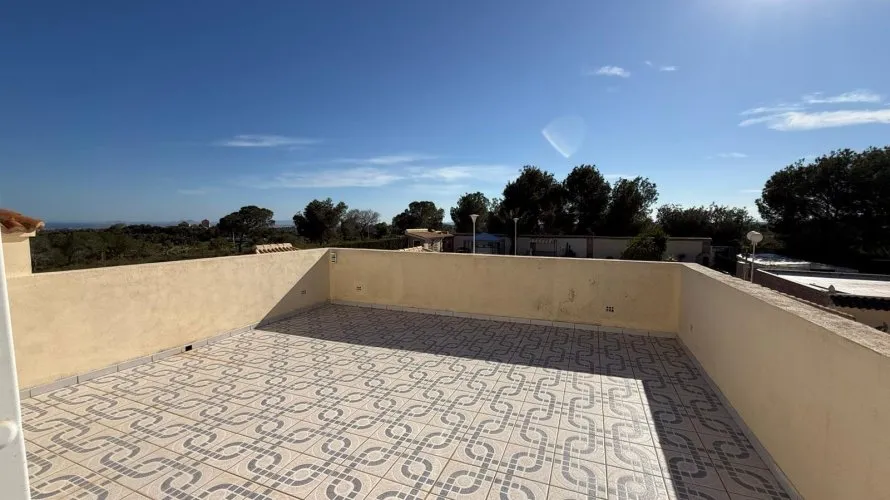 Villa de 4 dormitorios en Villamartin, Spain No. 1155 № 13