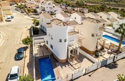 Villa de 143m² en San Fulgencio, Spain No. 1122