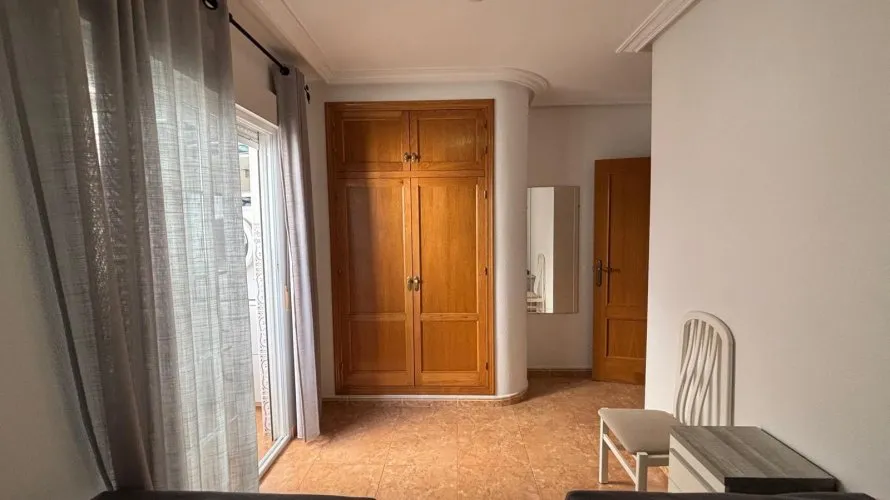 Apartamento de 1 dormitorio en Torrevieja, Spain No. 87 № 10