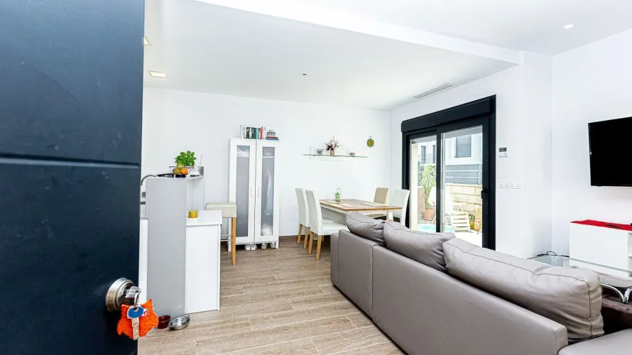 Villa de 162m² en Ciudad Quesada, Spain No. 1117 № 3