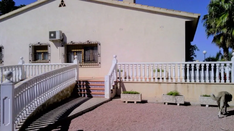 Propiedad comercial de 3 dormitorios en Elche, Spain No. 273 № 27