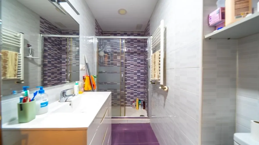 Apartamento de 2 dormitorios en Madrid, Spain No. 893 № 13