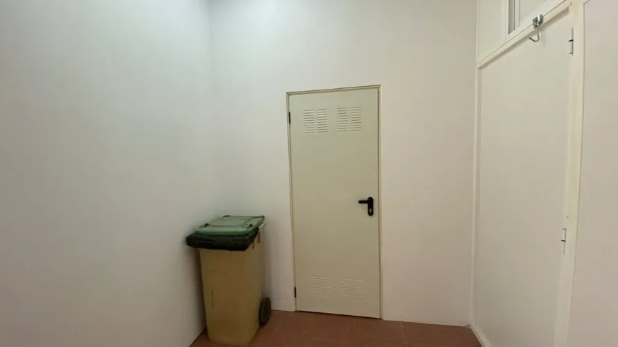 Propiedad comercial de 140m² en Villafranqueza, Spain No. 2704 № 2