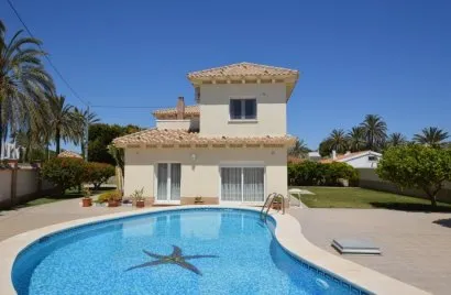 Villa de 276m² en Cabo Roig, Spain No. 265