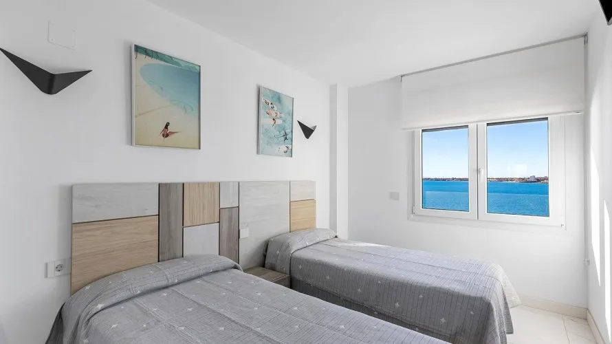 Apartamento de 2 dormitorios en Torrevieja, Spain No. 1238 № 6