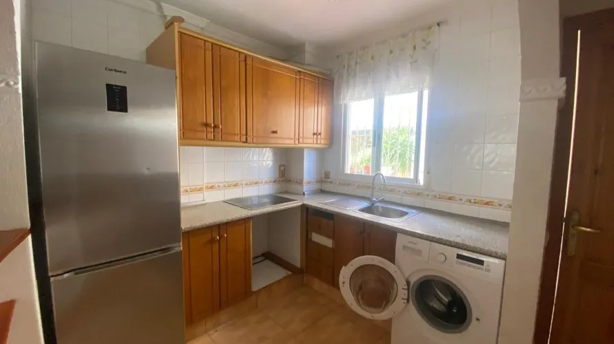 Сasa de 3 dormitorios en Torrevieja, Spain No. 1192 № 23