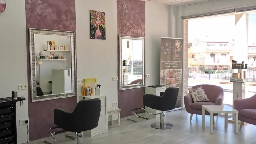 Propiedad comercial de en La Zenia, Spain No. 288 № 27