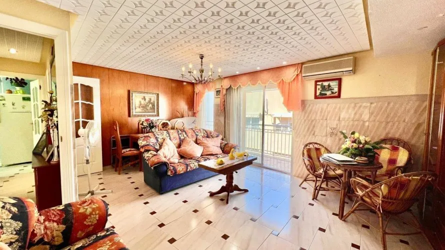 Apartamento de 1 dormitorio en Santa Pola, Spain No. 1058 № 2