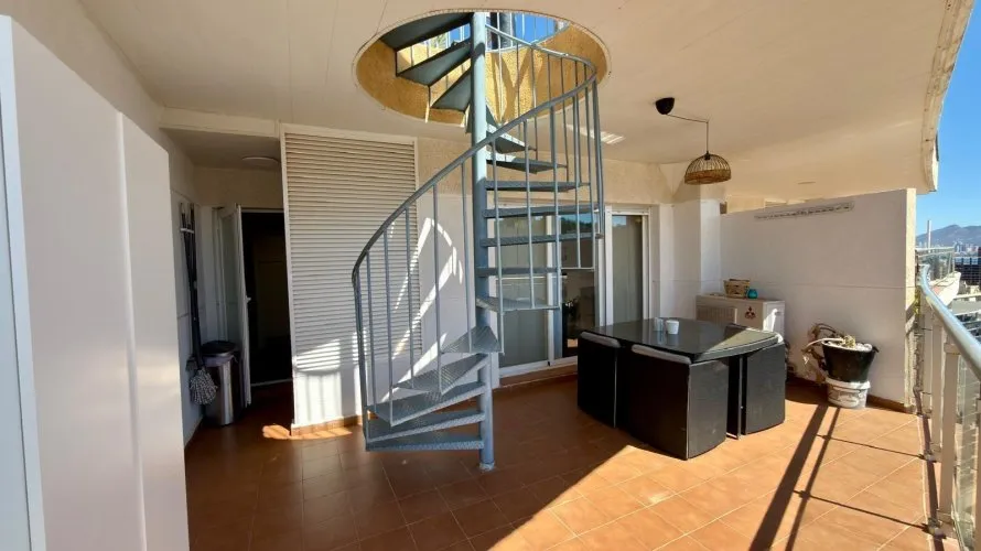 Apartamento de 2 dormitorios en Finestrat, Spain No. 950 № 3
