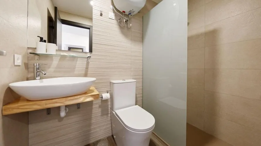 Hotel de 19 dormitorios en Cabo De Las Huertas, Spain No. 1276 № 16