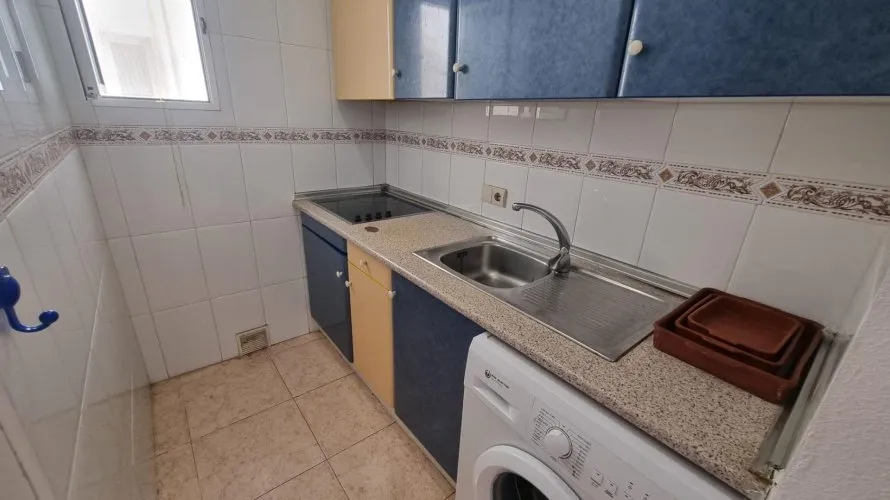 Apartamento de 2 dormitorios en Torrevieja, Spain No. 2921 № 6