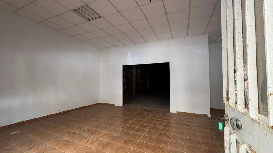 Propiedad comercial de 261m² en Torrevieja, Spain No. 2746 № 13