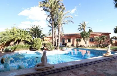 Apartamento de 5 dormitorios en El Chaparral, Spain No. 582