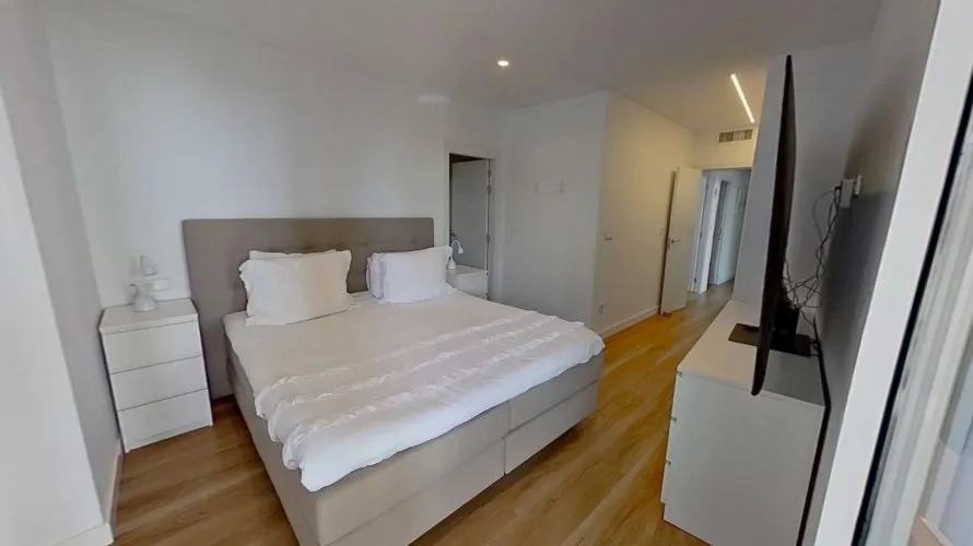 Apartamento de 2 dormitorios en Benidorm, Spain No. 111 № 15