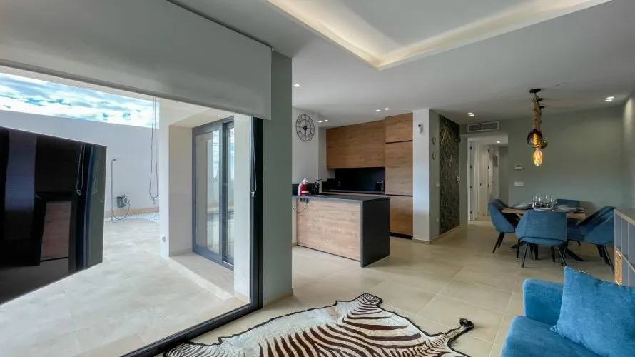 Villa de 3 dormitorios en Finestrat, Spain No. 664 № 22