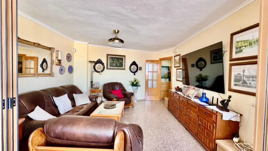 Apartamento de 3 dormitorios en La Mata, Spain No. 142 № 9