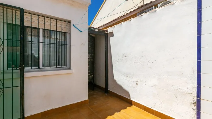 Сasa de 80m² en La Zenia, Spain No. 1418 № 13