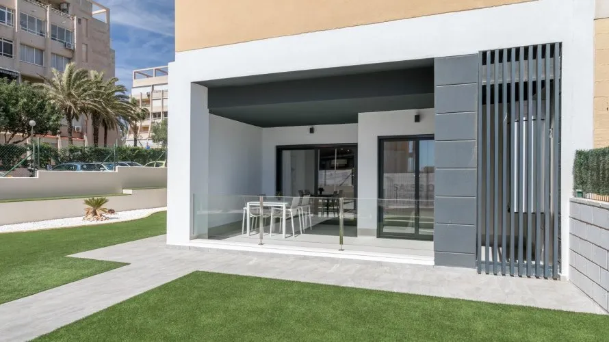 Apartamento de 2 dormitorios en Torreblanca, Spain No. 596 № 10