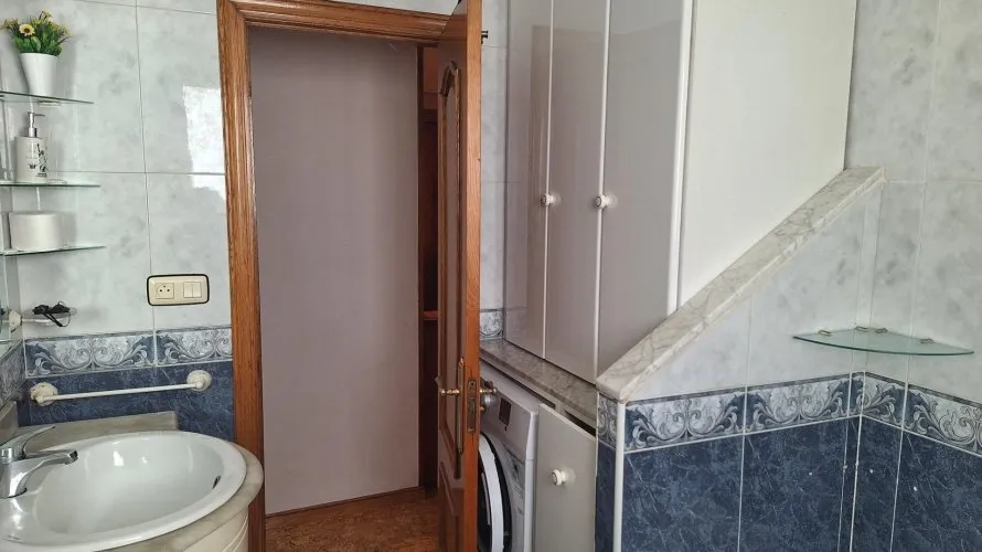 Apartamento de 2 dormitorios en Siero, Spain No. 2740 № 5
