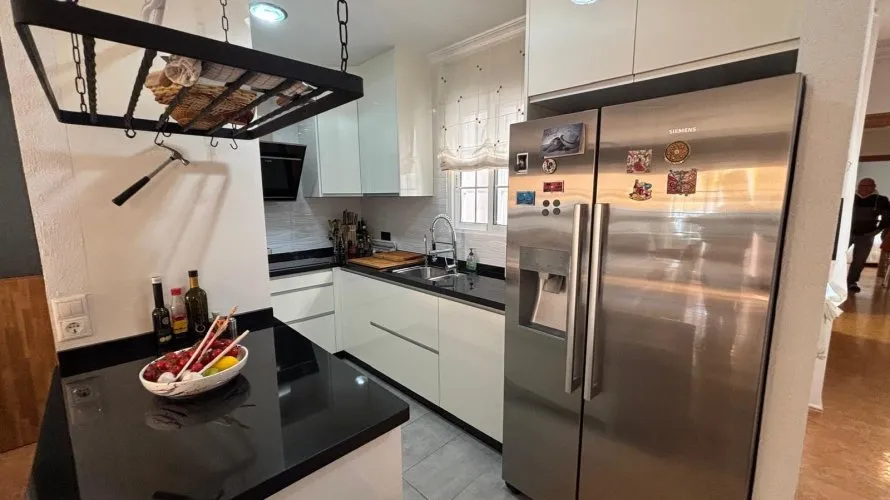 Apartamento de 1 dormitorio en Torrevieja, Spain No. 87 № 1