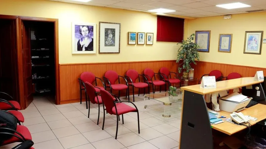 Apartamento de 5 dormitorios en Madrid, Spain No. 651 № 11