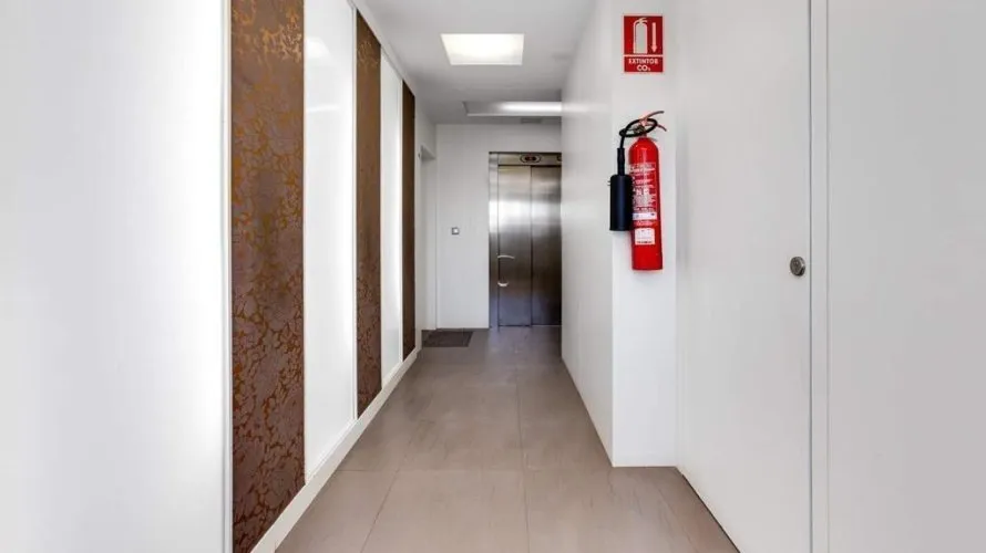 Apartamento de 3 dormitorios en Guardamar del Segura, Spain No. 663 № 10