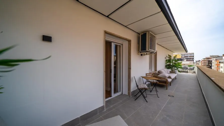Apartamento de 3 dormitorios en Madrid, Spain No. 1191 № 25