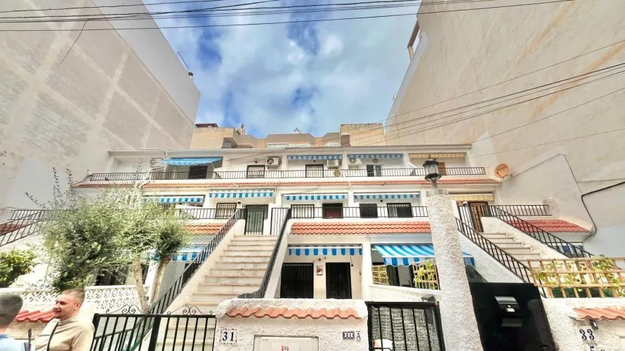 Ático de 2 dormitorios en Torrevieja, Spain No. 2933 № 2