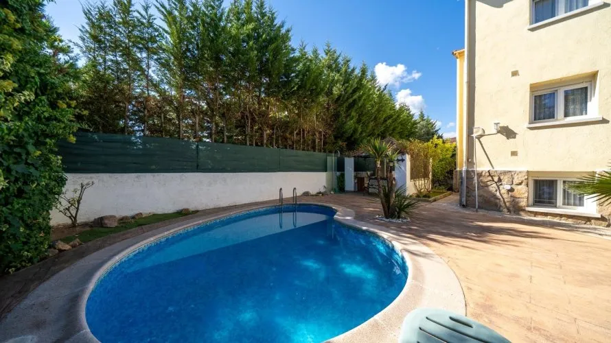 Apartamento de 5 dormitorios en San Martín de Valdeiglesias, Spain No. 1245 № 25