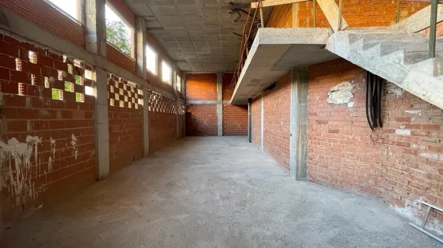 Propiedad comercial de 200m² en Alicante, Spain No. 519