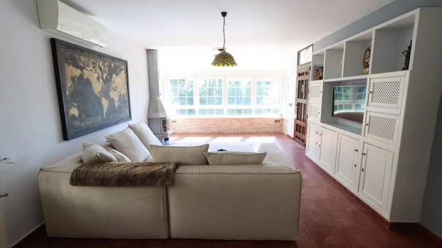 Apartamento de 4 dormitorios en Villamartin, Spain No. 818 № 1