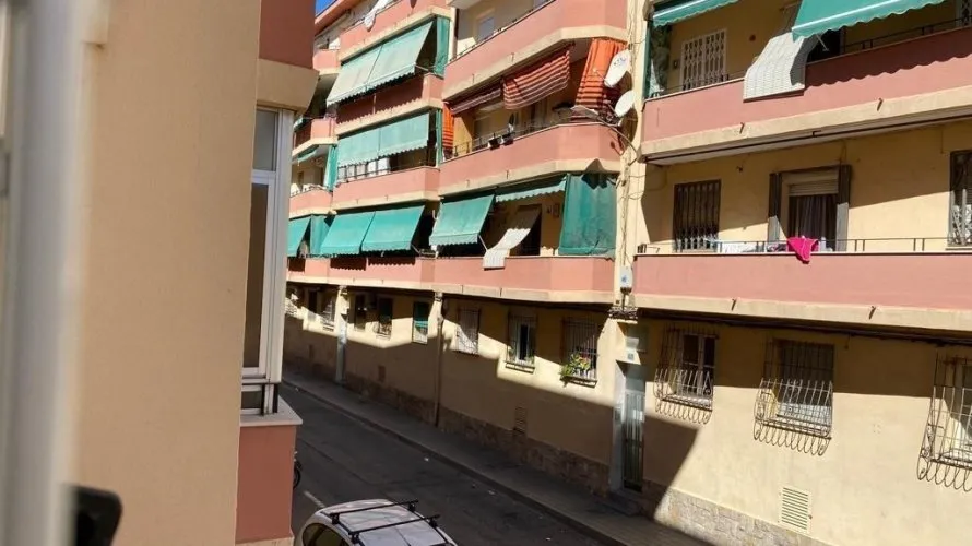 Apartamento de 2 dormitorios en Alicante, Spain No. 2940 № 10
