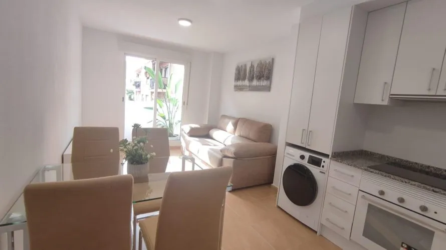 Apartamento de 2 dormitorios en Alicante, Spain No. 1513 № 1