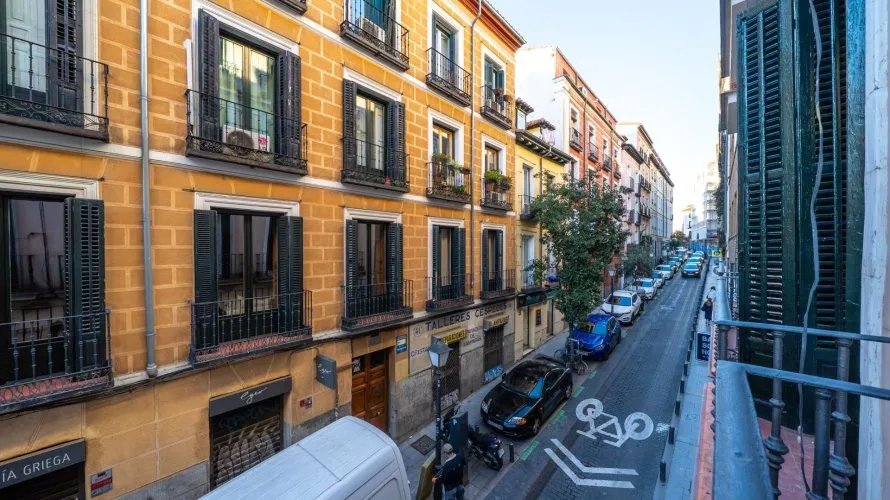 Apartamento de 3 dormitorios en Madrid, Spain No. 174 № 25