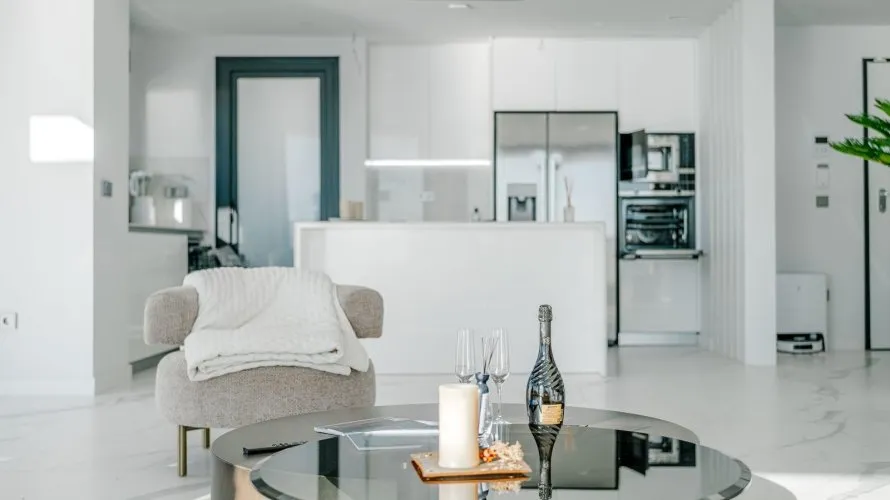 Apartamento de 3 dormitorios en Benidorm, Spain No. 703 № 23