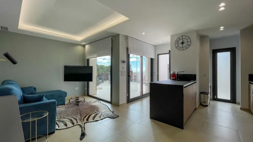 Villa de 3 dormitorios en Finestrat, Spain No. 664 № 8